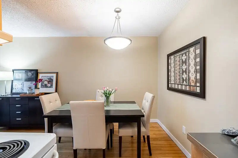 406 2125 W 2ND AVENUE - photo 3 of 36