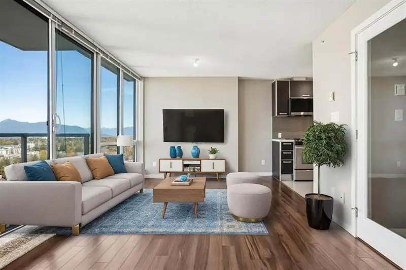 3601 9981 WHALLEY BOULEVARD - photo 3 of 25