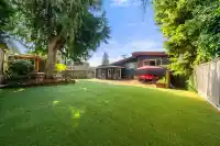 4506 RANGER AVENUE - thumbnail 3