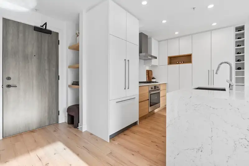 527 3131 MURRAY STREET - photo 4 of 40