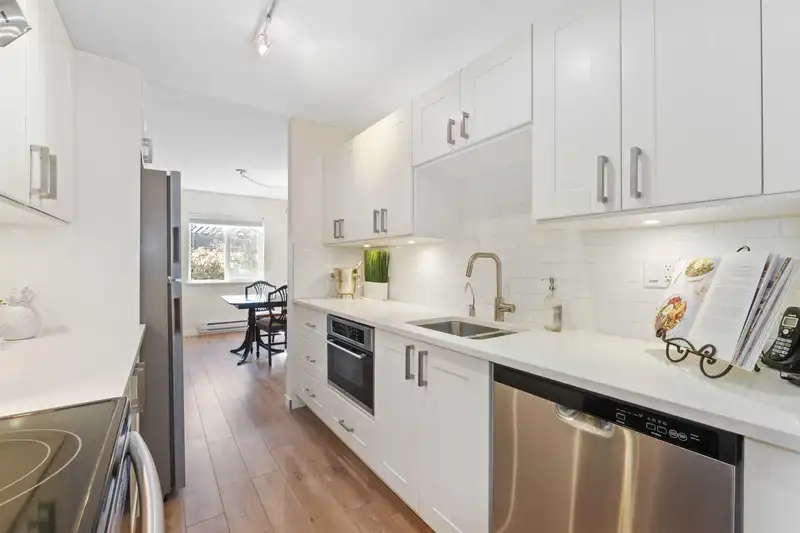 101 12890 17 AVENUE - photo 3 of 40