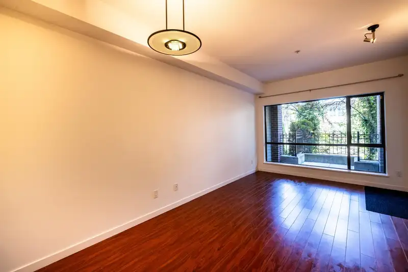 108 10866 CITY PARKWAY - photo 4 of 32