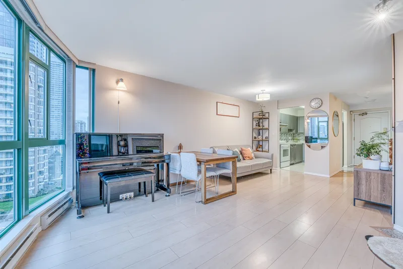 1102 5899 WILSON AVENUE - photo 3 of 23