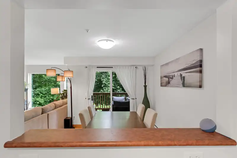 21 1400 PARK STREET - photo 4 of 27