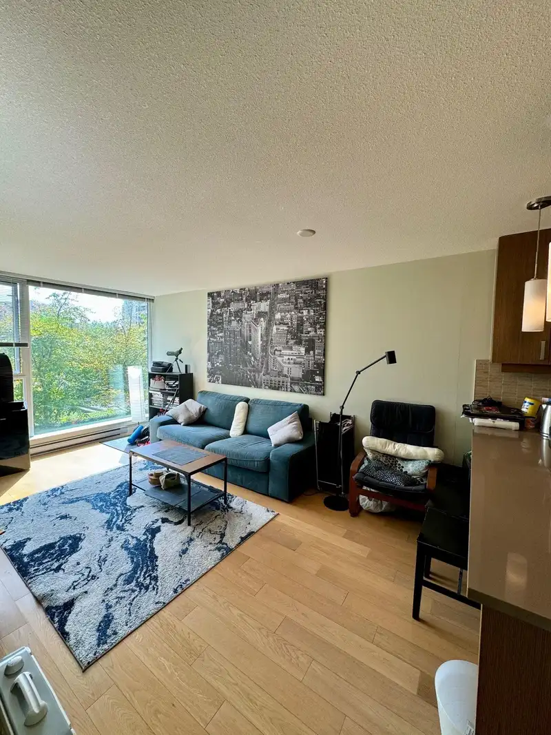609 7117 ELMBRIDGE WAY - photo 3 of 9