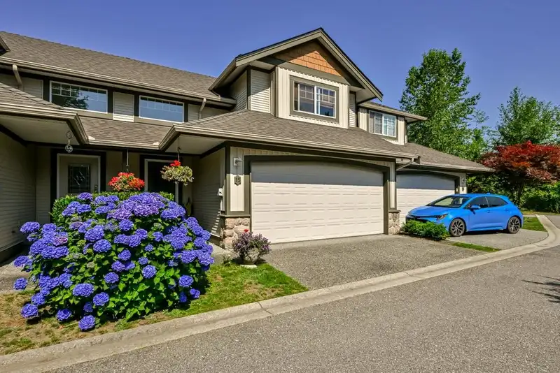 15 23281 KANAKA WAY - photo 2 of 34