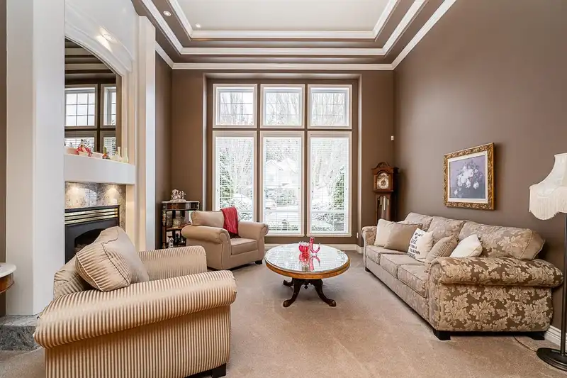 13628 23A AVENUE - photo 4 of 40