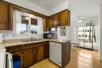 6486 FERN STREET - thumbnail 9
