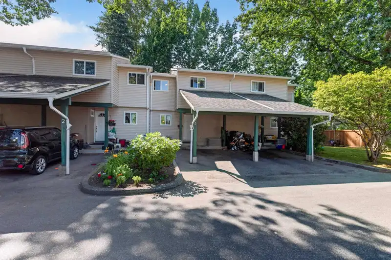 3 20587 51A STREET - photo 2 of 37