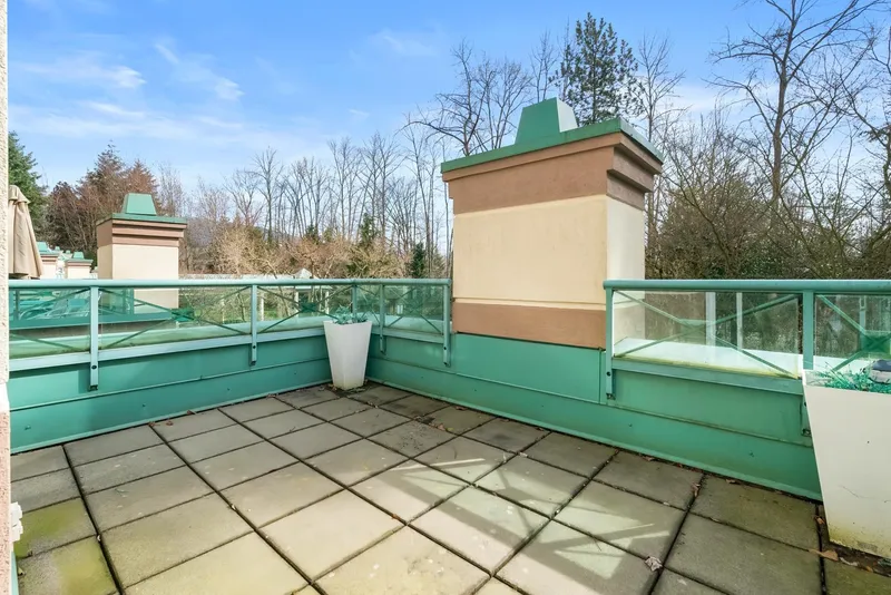 348 TAYLOR WAY - photo 4 of 25