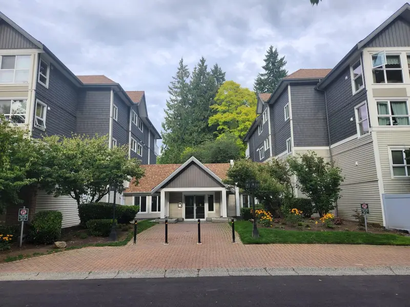 205 9668 148 STREET - photo 1 of 25