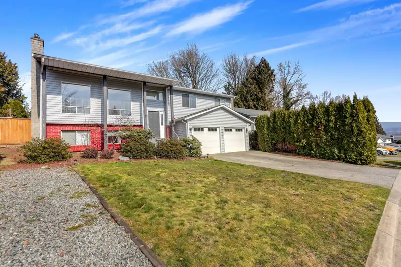 32975 MALAHAT PLACE - photo 2 of 22