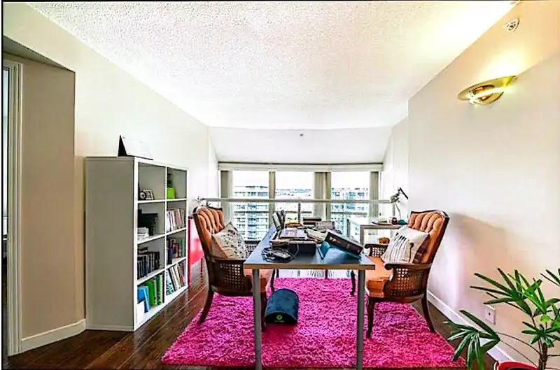 1302 7995 WESTMINSTER HIGHWAY - photo 1 of 2