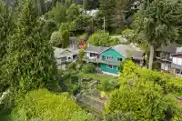 2660 QUEENS AVENUE - thumbnail 2