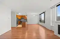609 7138 COLLIER STREET - thumbnail 14