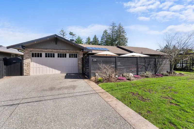 1102 WALALEE DRIVE - photo 3 of 40