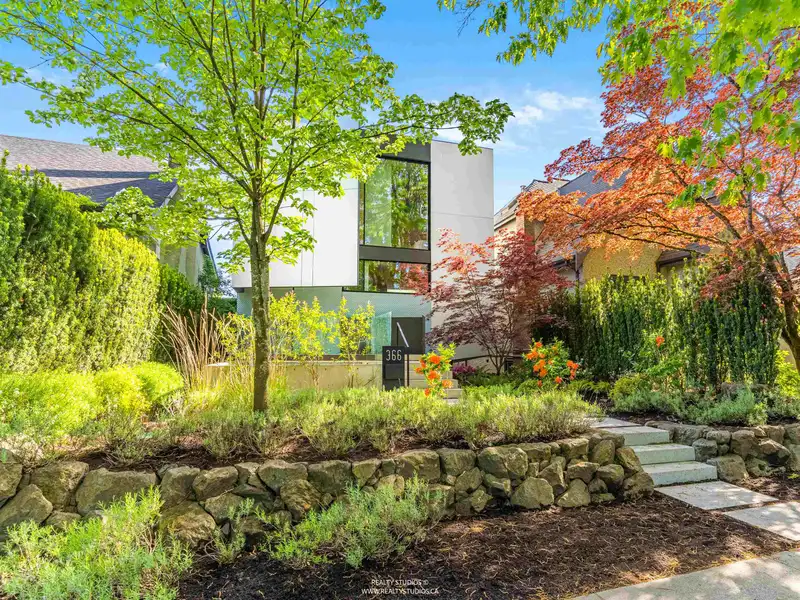366 W 22ND AVENUE - photo 2 of 40