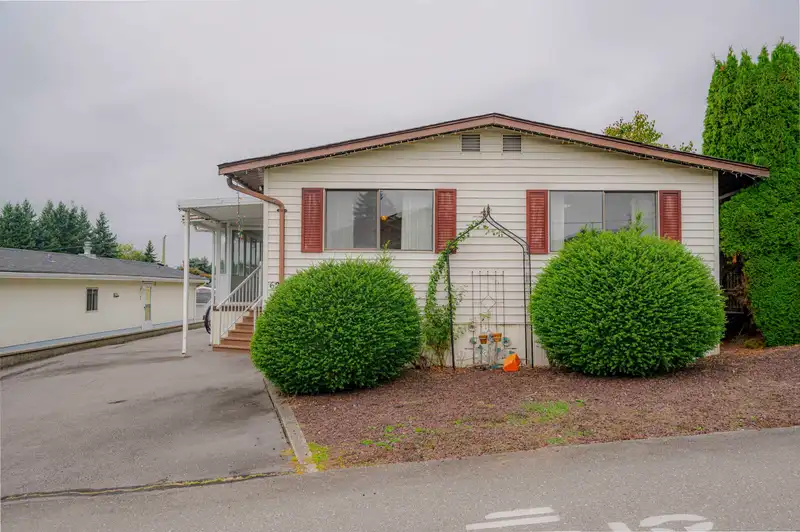 62 27111 0 AVENUE - photo 4 of 32