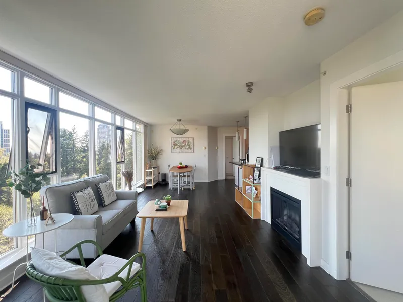 1207 7090 EDMONDS STREET - photo 4 of 25