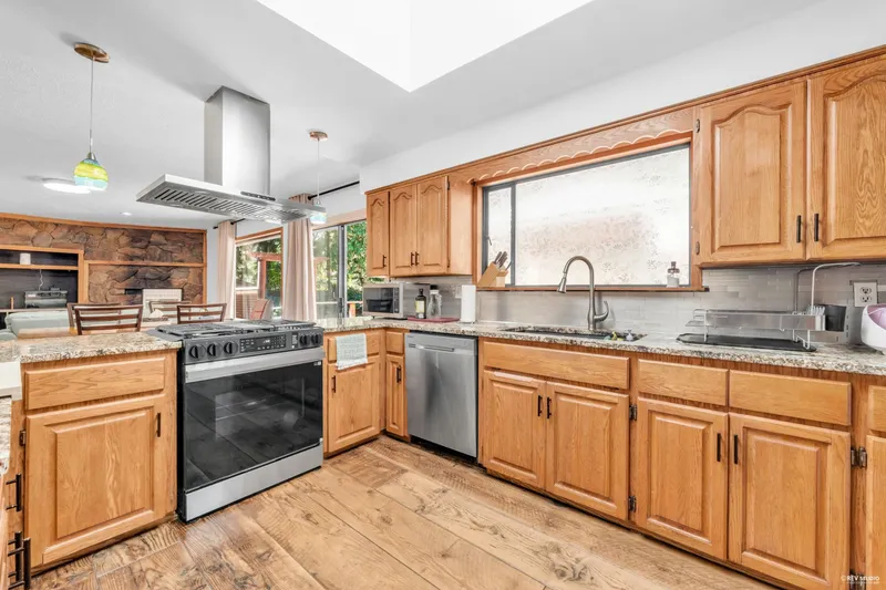 12643 GARIBALDI STREET - photo 3 of 25