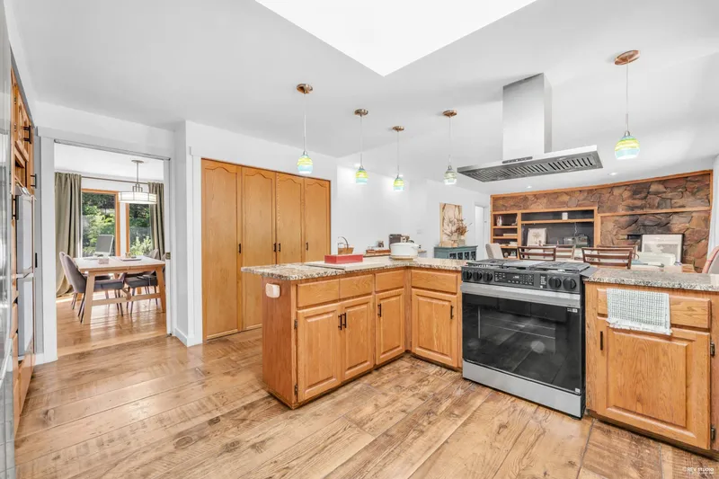 12643 GARIBALDI STREET - photo 4 of 25