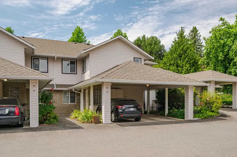 26 15020 66A AVENUE - photo 1 of 34