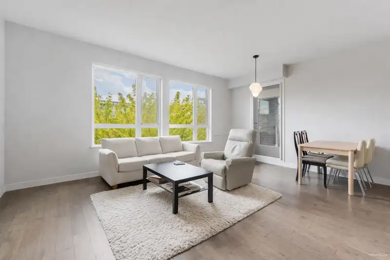 308 4080 YUKON STREET - photo 4 of 15