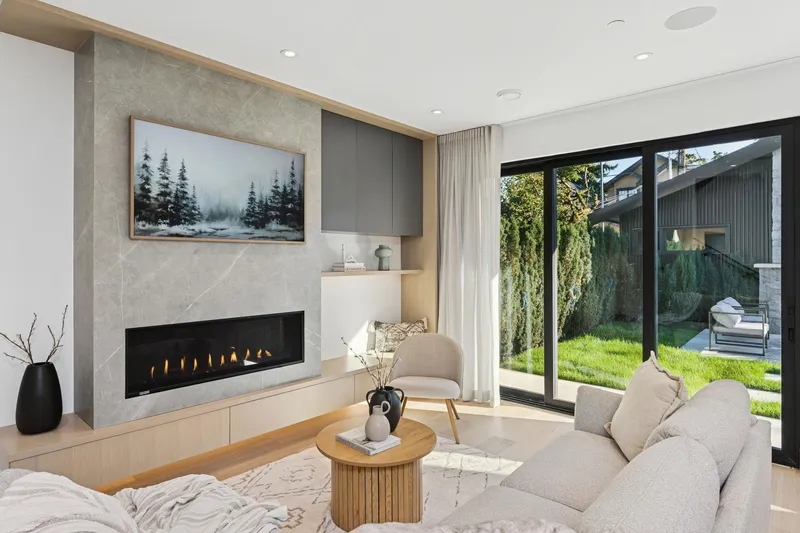 2 3036 W 14TH AVENUE - photo 1 of 25