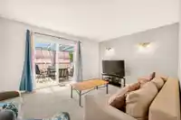 22637 FRASERBANK CRESCENT - thumbnail 11