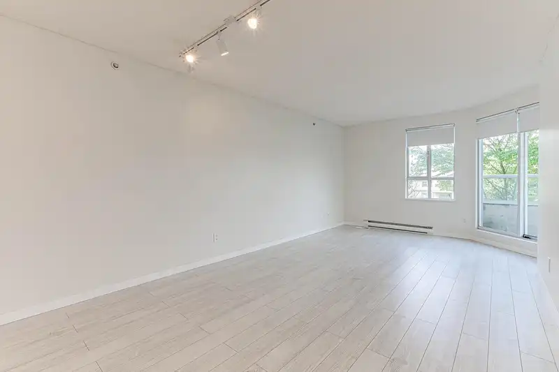 506 3489 ASCOT PLACE - photo 3 of 15
