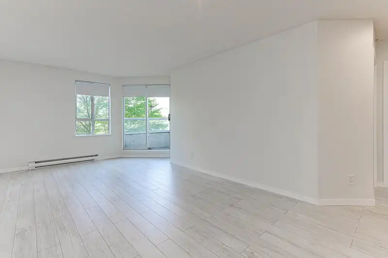 506 3489 ASCOT PLACE - photo 4 of 15