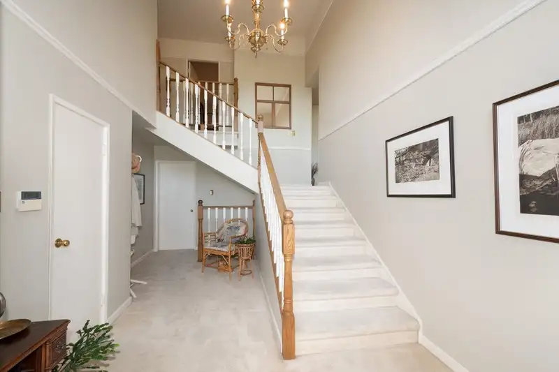 805 YOUNETTE DRIVE - photo 3 of 40