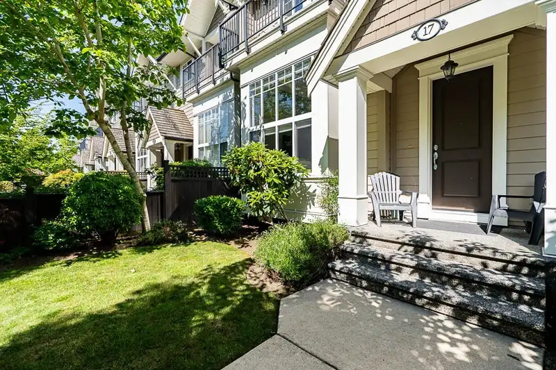 17 3268 156A STREET - photo 3 of 40