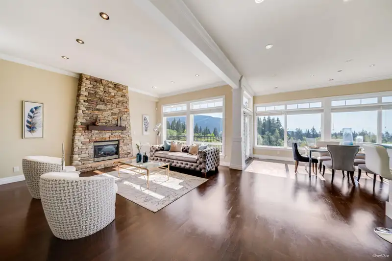 3235 CHARTWELL LANE - photo 4 of 39