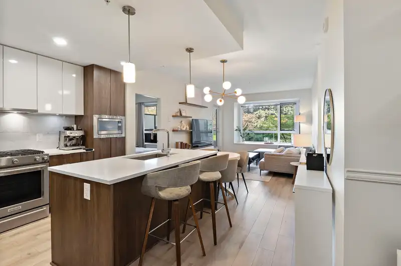 214 2188 MADISON AVENUE - photo 1 of 24