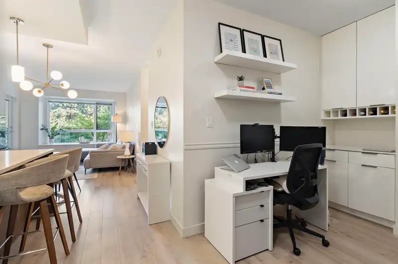 214 2188 MADISON AVENUE - photo 4 of 24