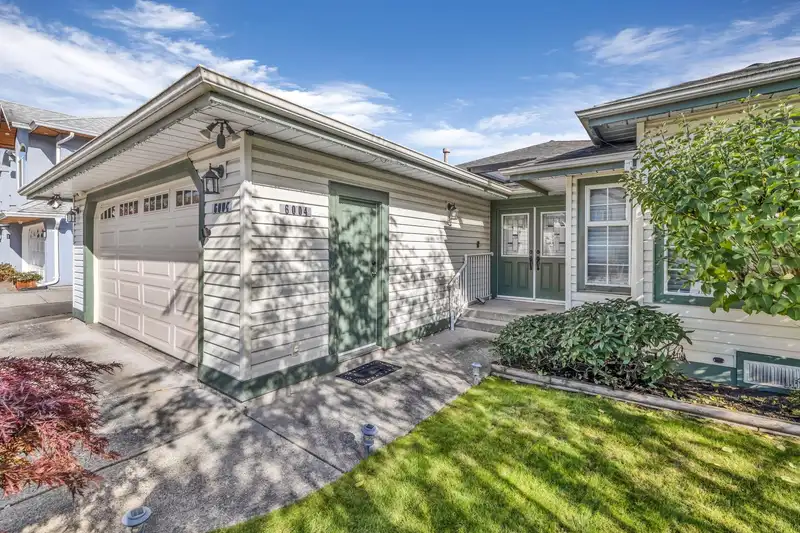 6004 170 STREET - photo 4 of 30
