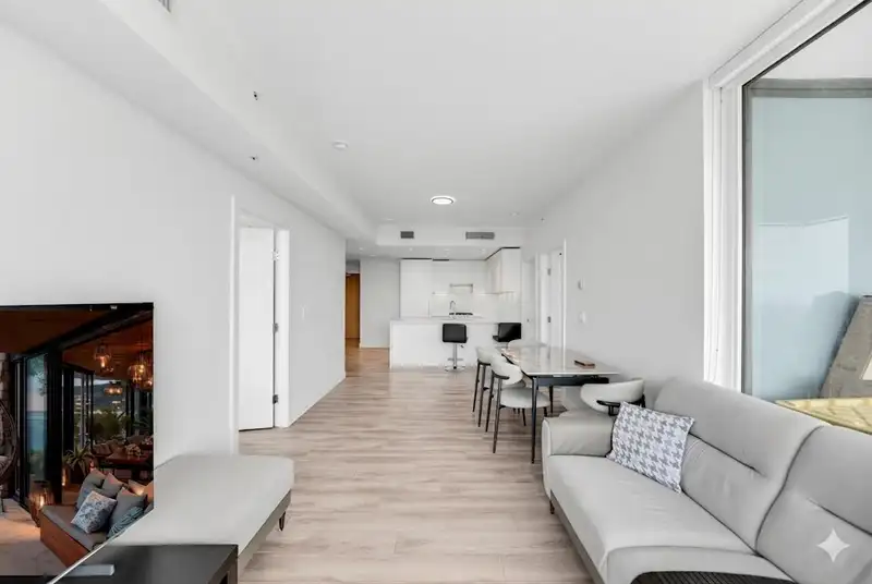 1809 6699 DUNBLANE AVENUE - photo 3 of 40