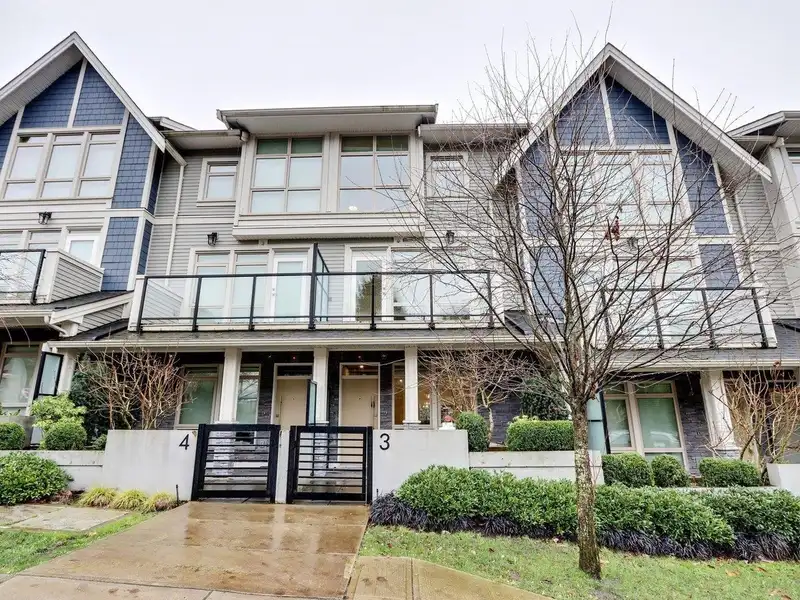 3 115 W QUEENS ROAD - photo 1 of 23
