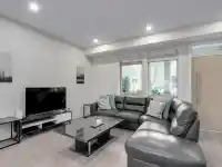 3 115 W QUEENS ROAD - thumbnail 4