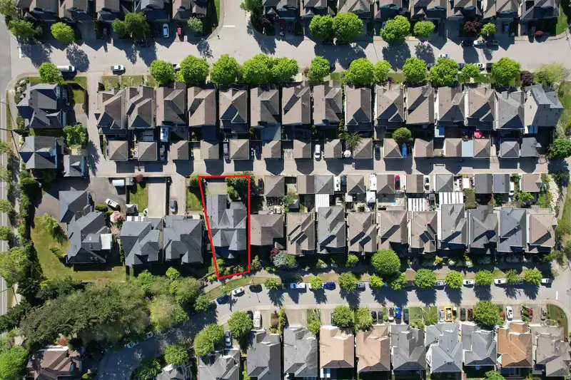 7257 197B STREET - photo 3 of 40