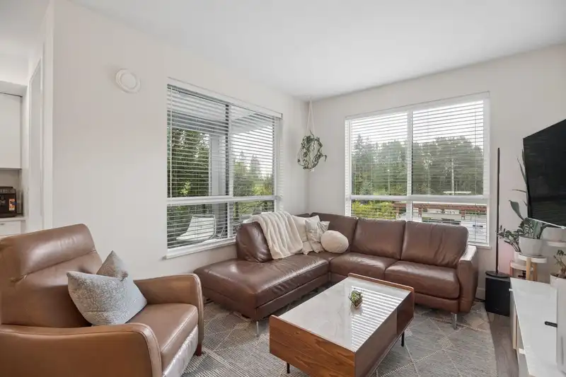217 20356 72B AVENUE - photo 3 of 20