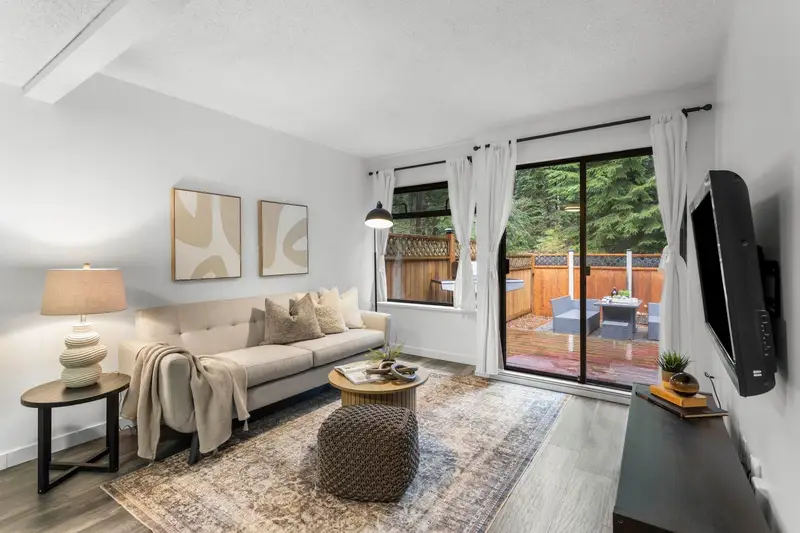 865 BLACKSTOCK ROAD - photo 1 of 25