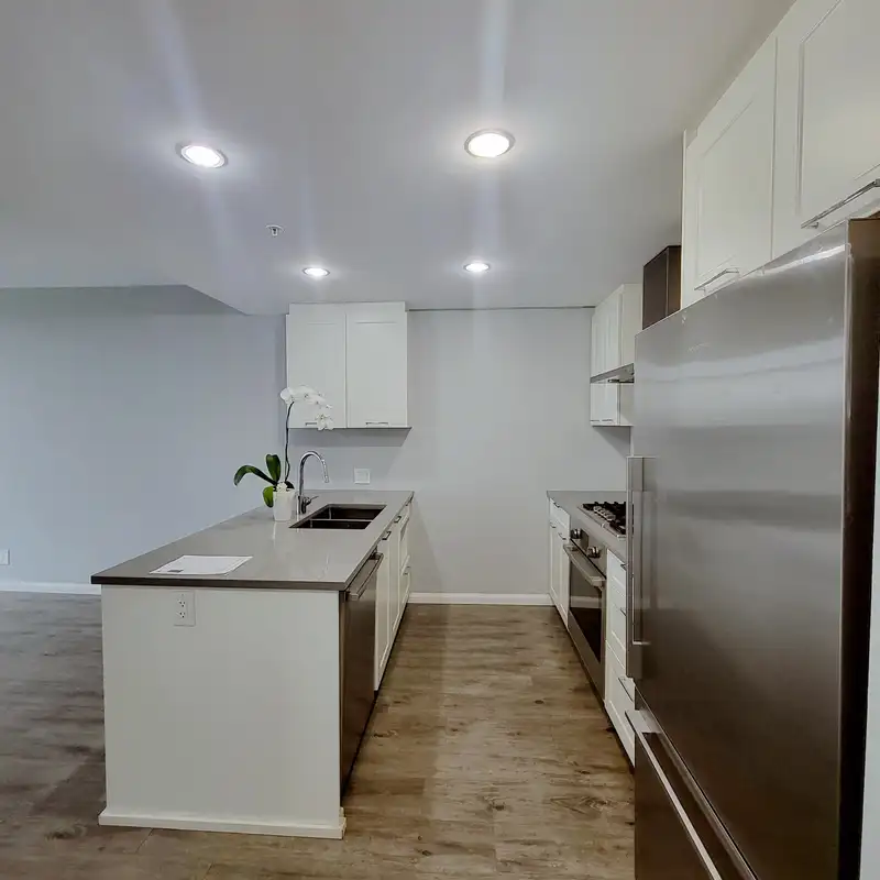 1506 520 COMO LAKE AVENUE - photo 3 of 20