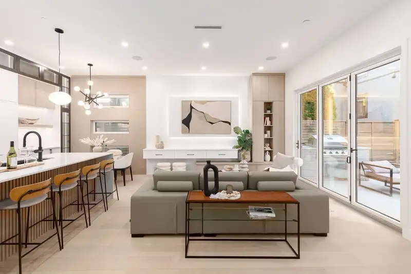 477 W 20TH AVENUE - photo 1 of 23