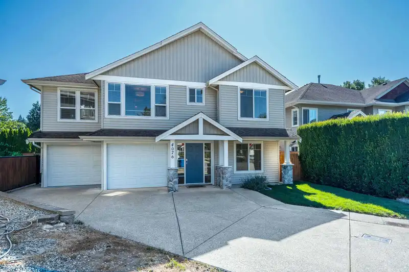 4076 CHANNEL STREET - photo 1 of 40
