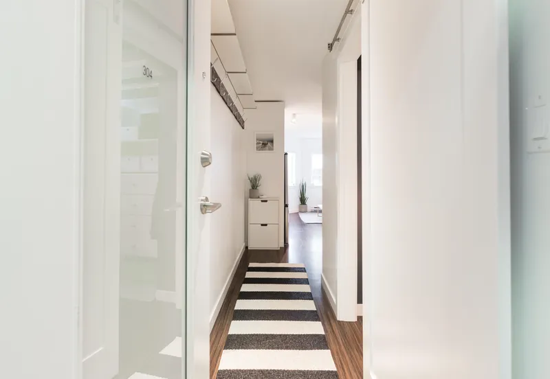 304 370 CARRALL STREET - photo 2 of 21