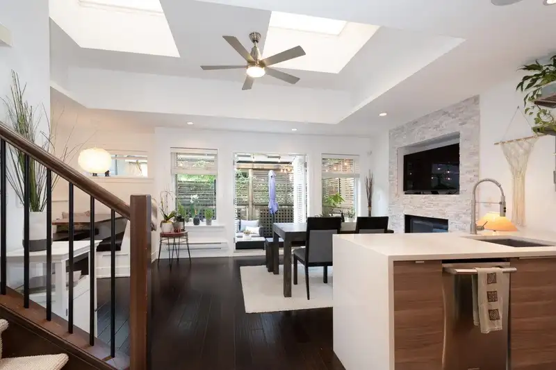 250 E 10TH STREET - photo 1 of 37