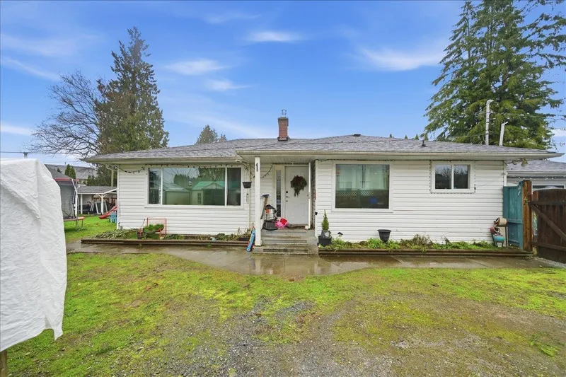 12357 189A STREET - photo 2 of 25