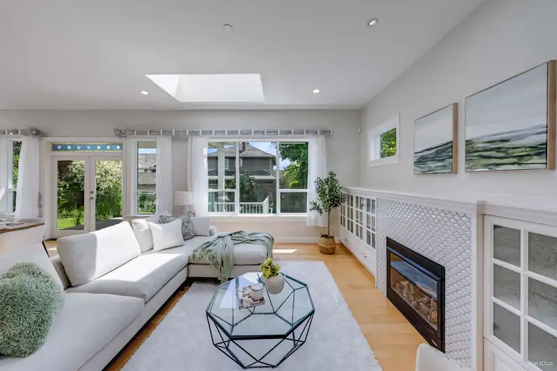 226 GIFFORD PLACE - photo 4 of 40